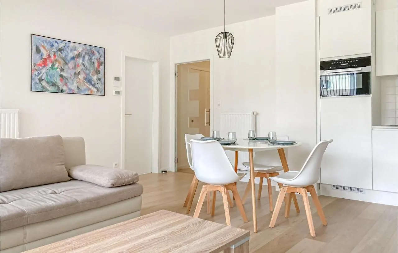 2 Bedroom Stunning Apartment In Oostende