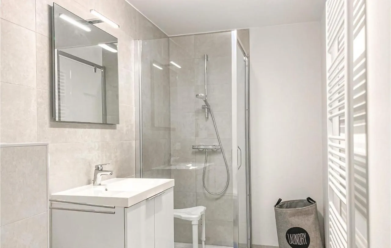 2 Bedroom Stunning Apartment In Oostende