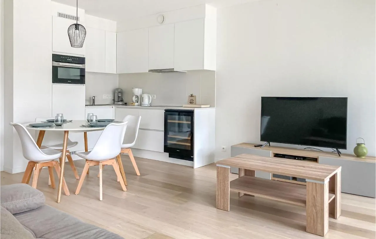 2 Bedroom Stunning Apartment In Oostende Ostend