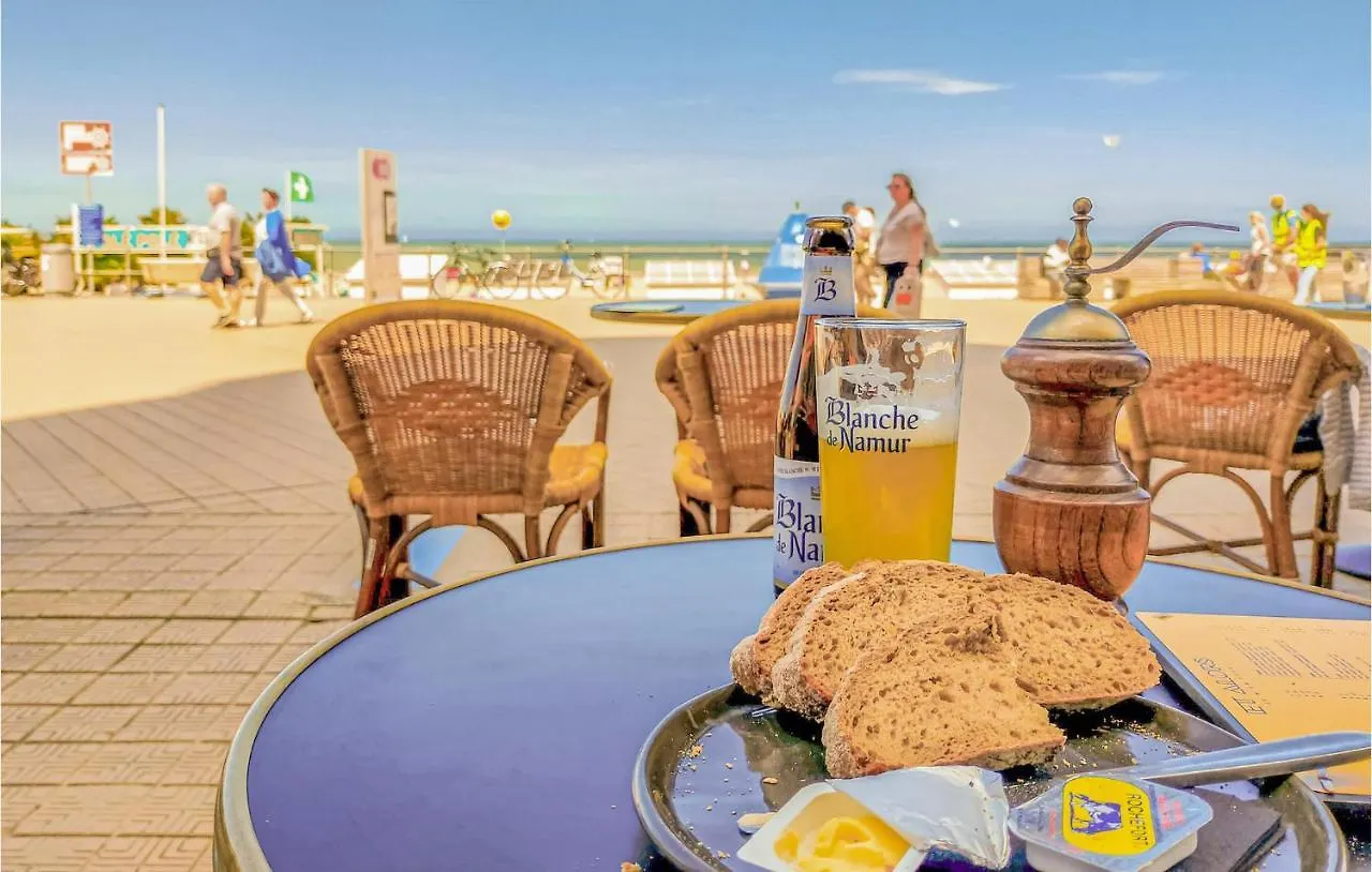 2 Bedroom Stunning Apartment In Oostende