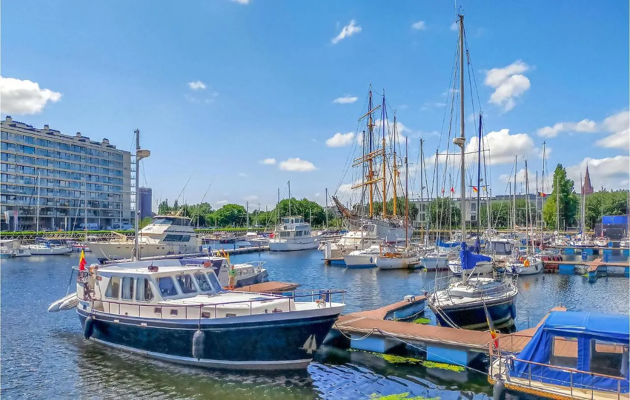 2 Bedroom Stunning Apartment In Oostende