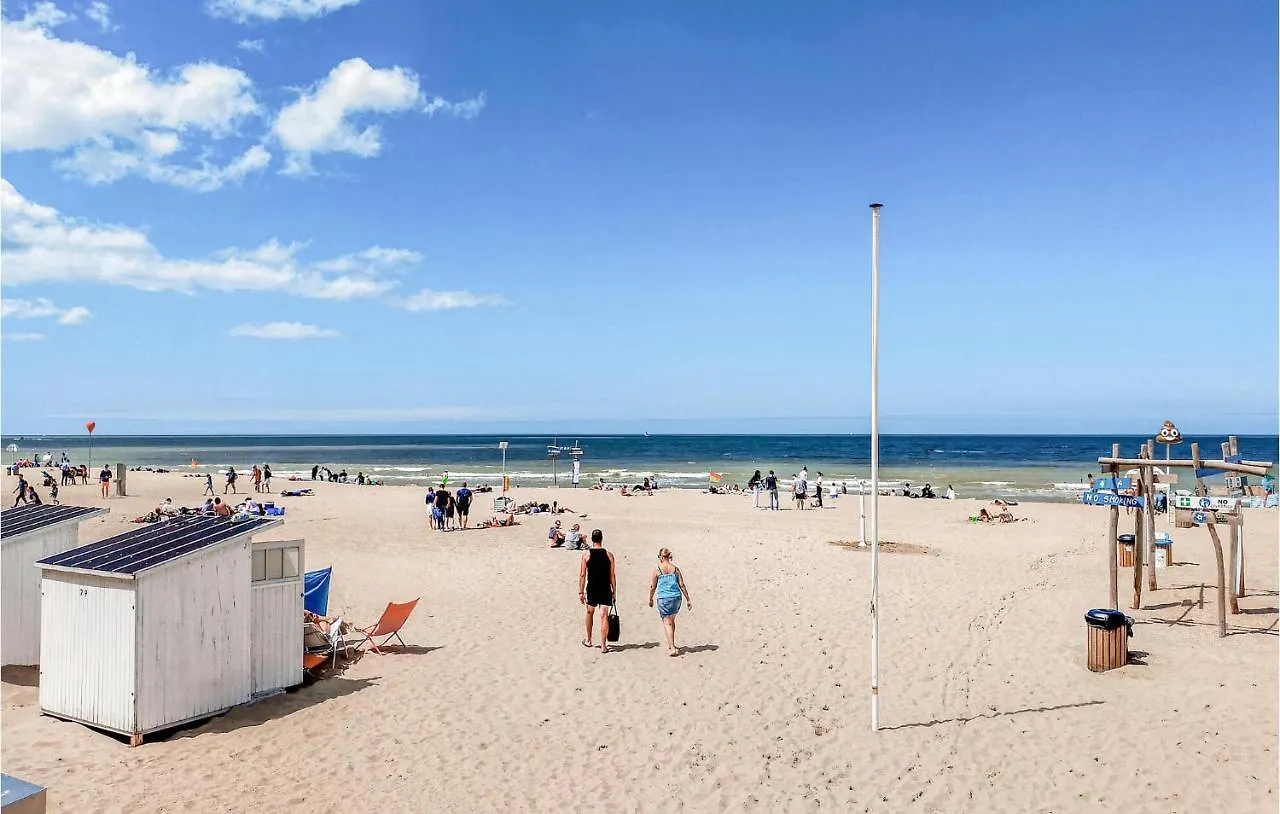 2 Bedroom Stunning Apartment In Oostende